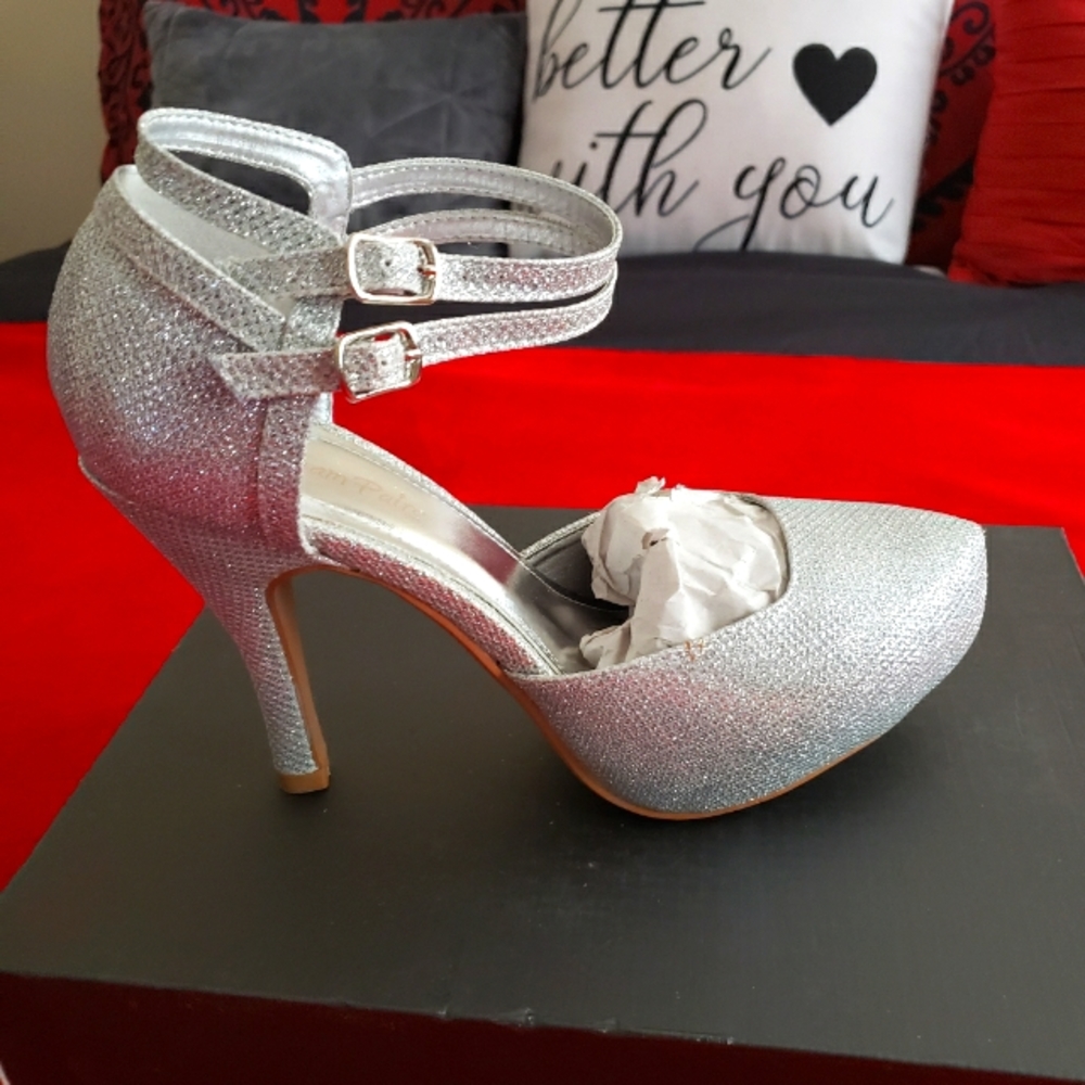 Dream Pairs -  Mary Jane Glitter Silver Pumps for women